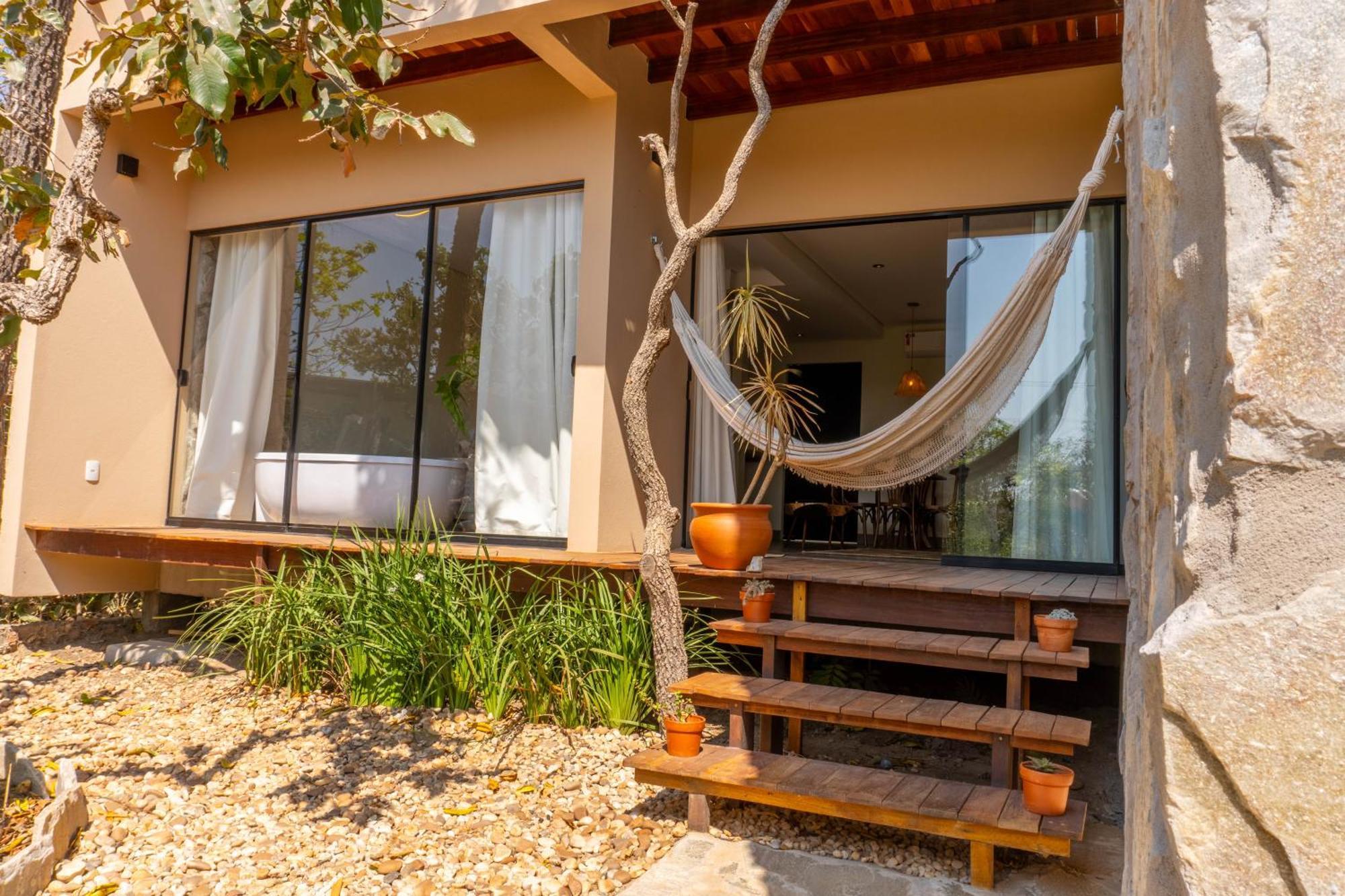 Lofts Lobo Guara Villa Alto Paraiso de Goias Exterior photo